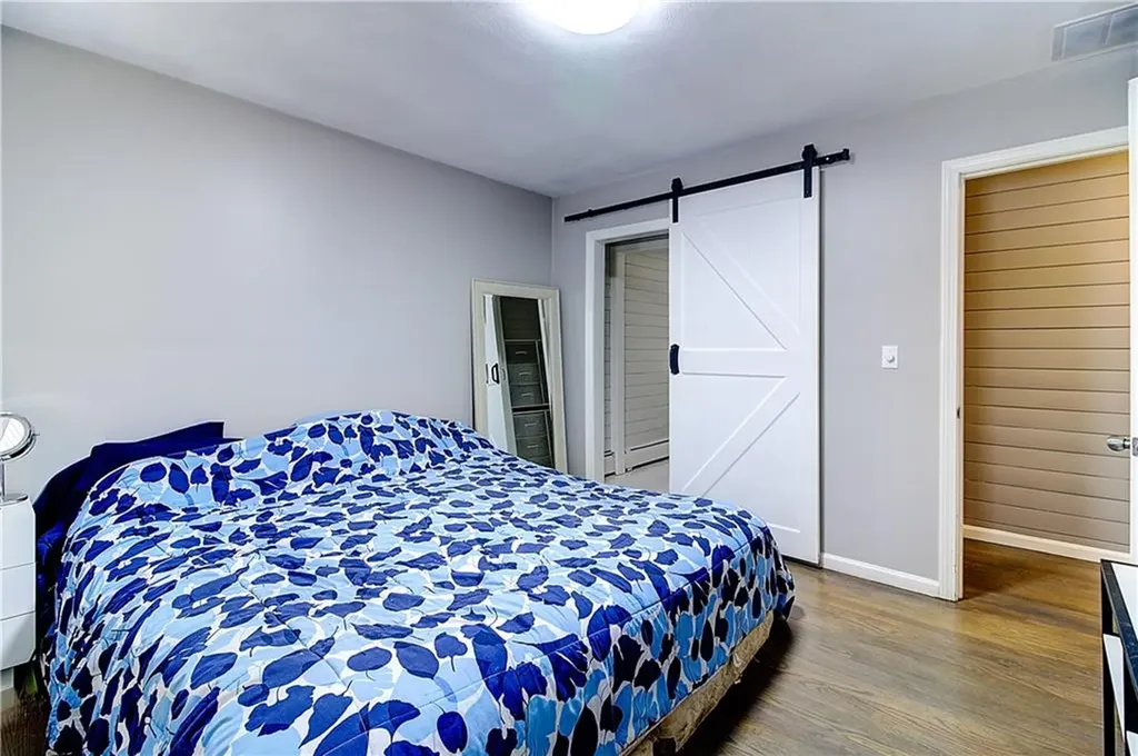 21 Sarah Lane Warwick RI 02889