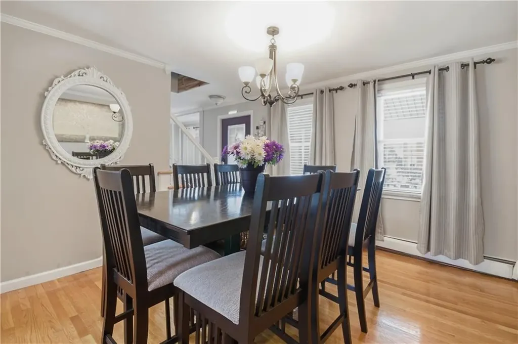 21 Sarah Lane Warwick RI 02889