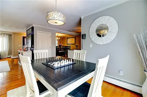 21 Sarah Lane Warwick RI 02889