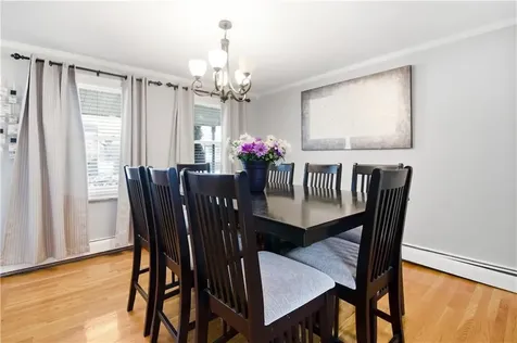 21 Sarah Lane Warwick RI 02889