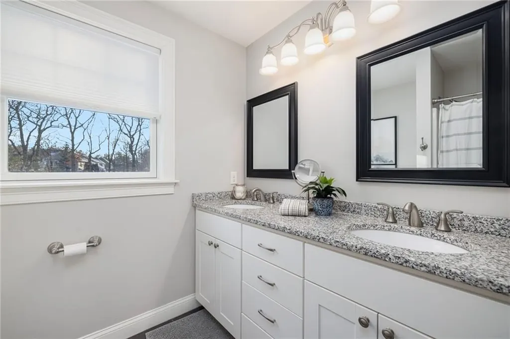 147 Brigade Drive North Kingstown RI 02874