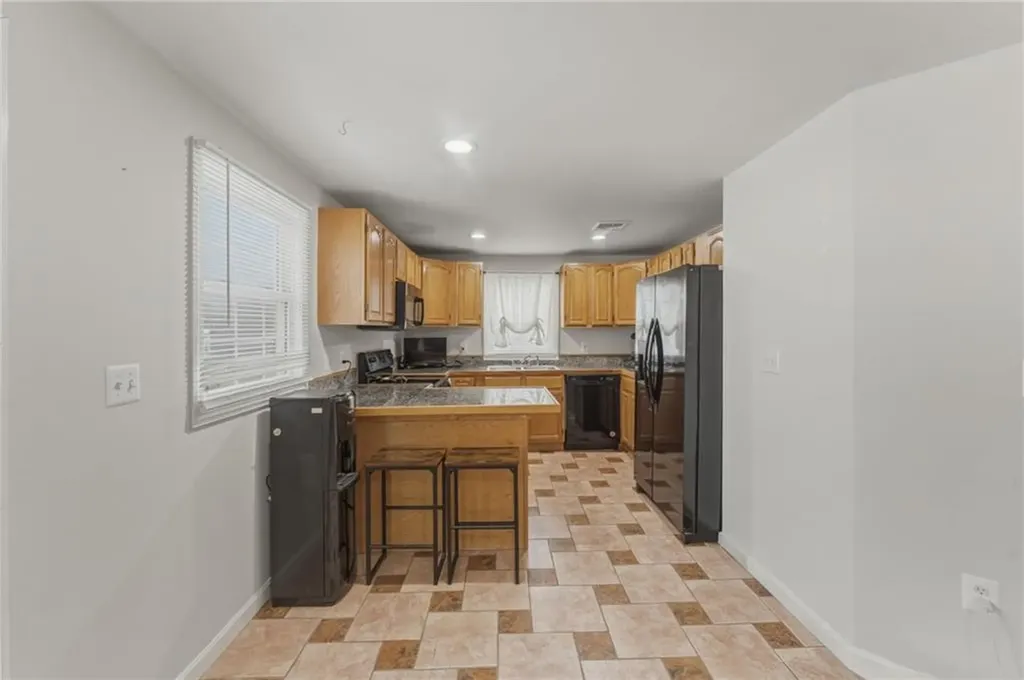 135 Seamans Street Providence RI 02905