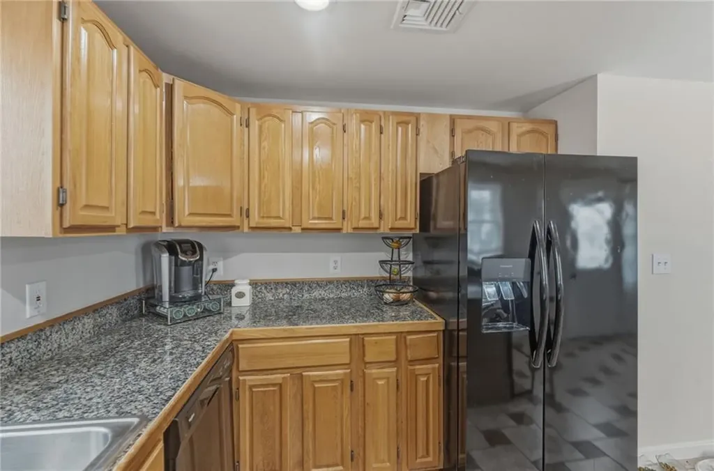 135 Seamans Street Providence RI 02905