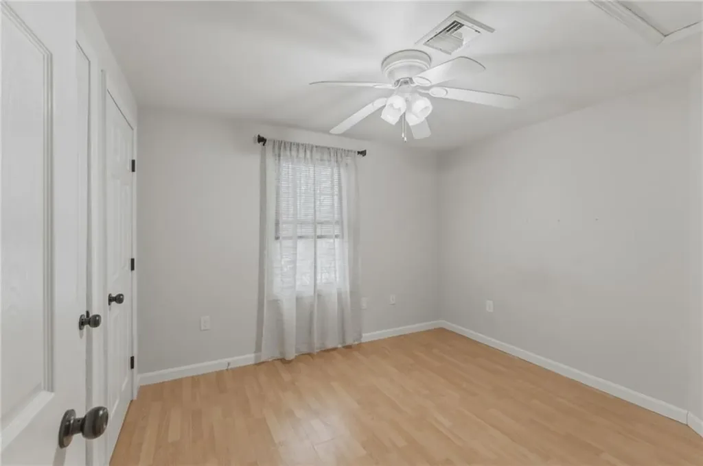 135 Seamans Street Providence RI 02905