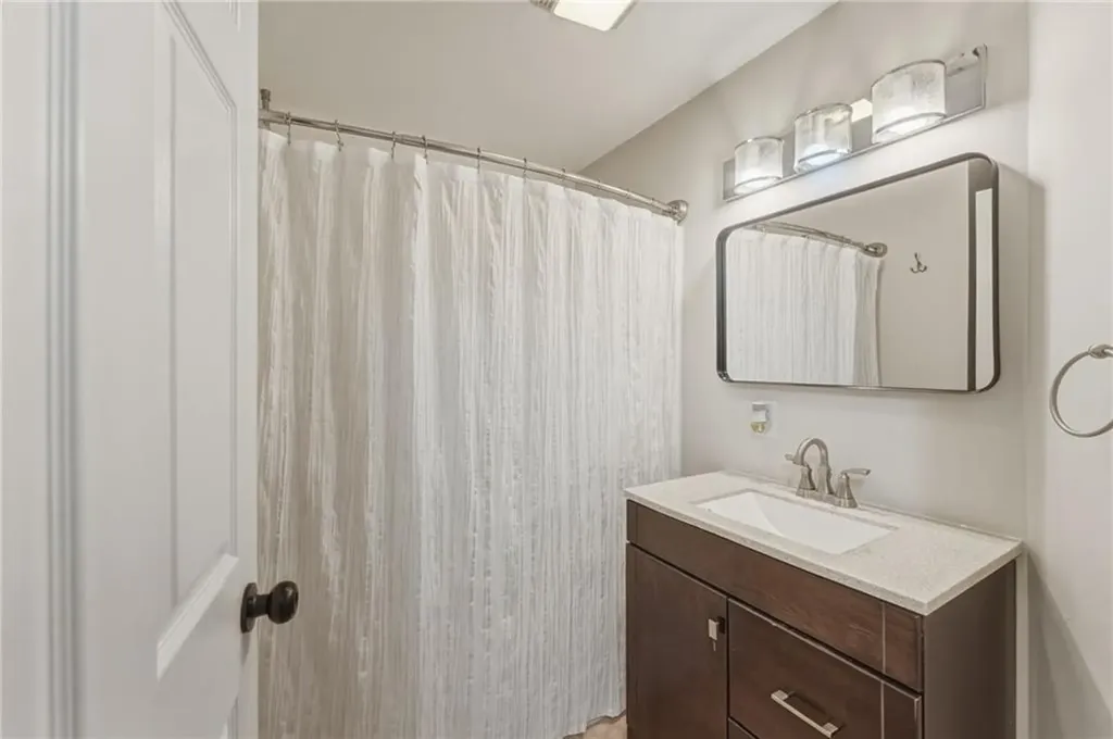 135 Seamans Street Providence RI 02905