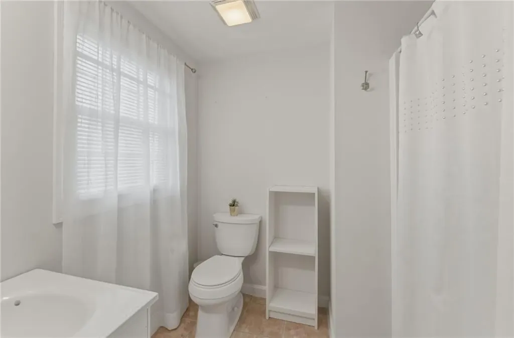 135 Seamans Street Providence RI 02905