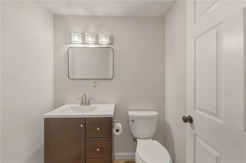 135 Seamans Street Providence RI 02905