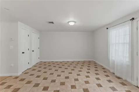 135 Seamans Street Providence RI 02905