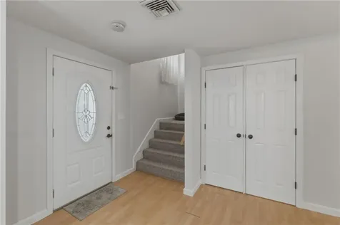 135 Seamans Street Providence RI 02905