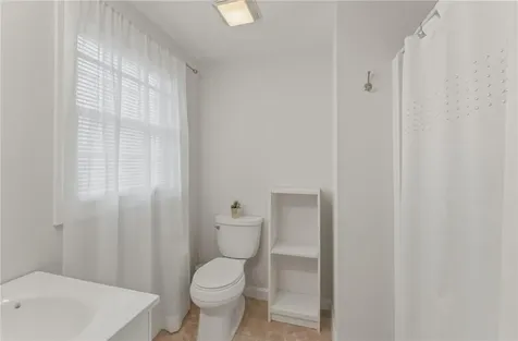 135 Seamans Street Providence RI 02905