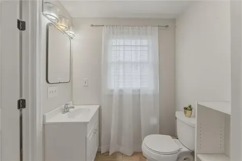 135 Seamans Street Providence RI 02905