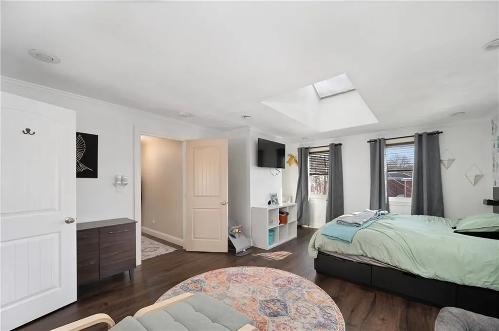 19 Evergreen Street Medway MA 02053