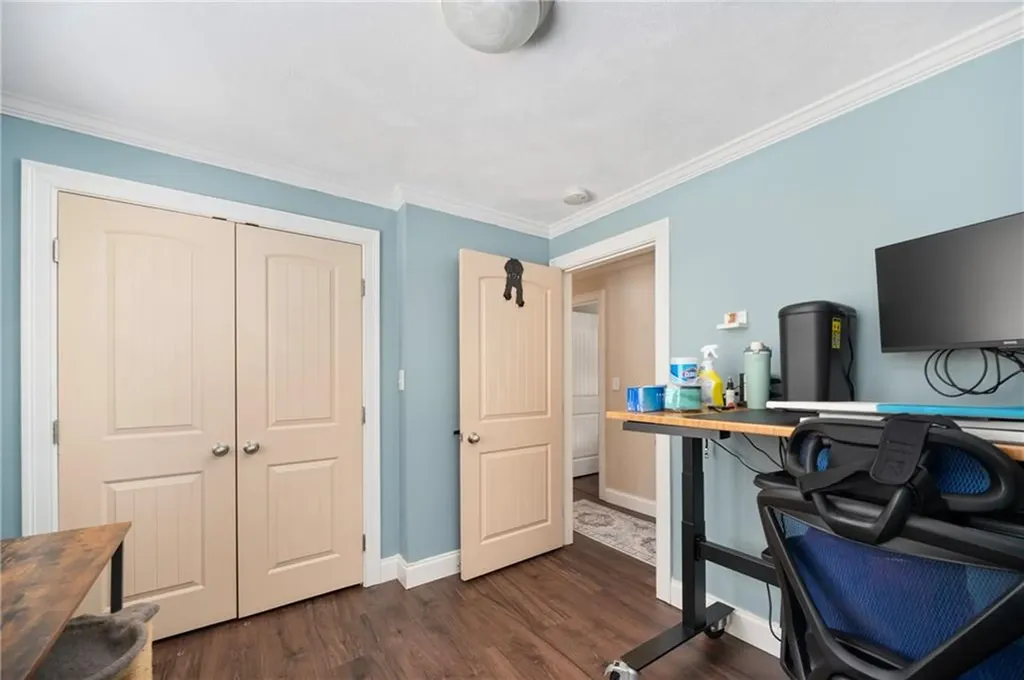 19 Evergreen Street Medway MA 02053