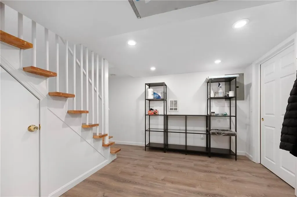 19 Evergreen Street Medway MA 02053