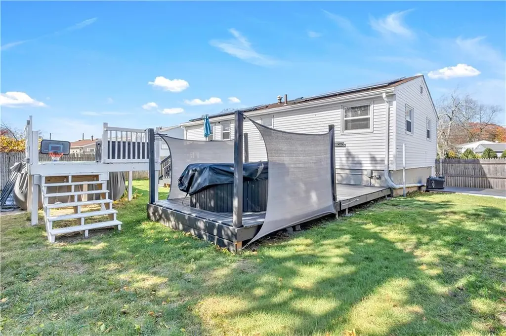 106 Stella Drive North Providence RI 02911