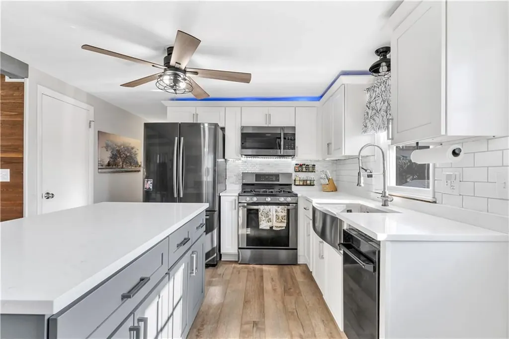 106 Stella Drive North Providence RI 02911