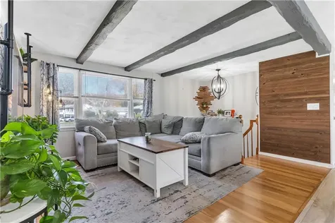 106 Stella Drive North Providence RI 02911