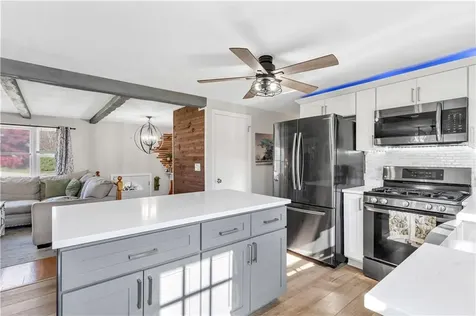 106 Stella Drive North Providence RI 02911