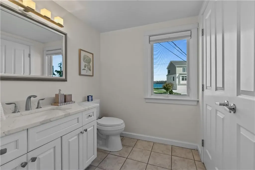 1350 Anthony Road Portsmouth RI 02871
