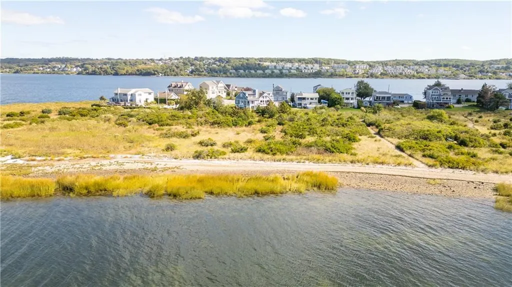1350 Anthony Road Portsmouth RI 02871