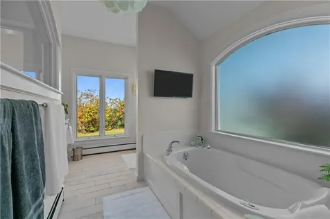 1350 Anthony Road Portsmouth RI 02871