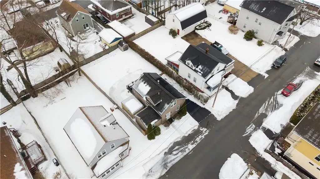 25 Vermont Street Johnston RI 02919