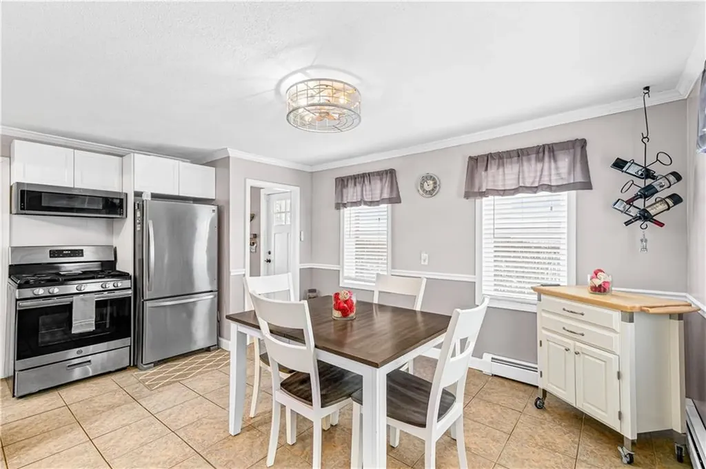 25 Vermont Street Johnston RI 02919