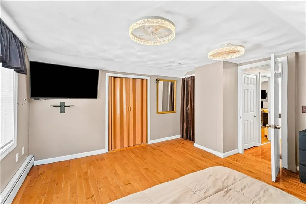 25 Vermont Street Johnston RI 02919