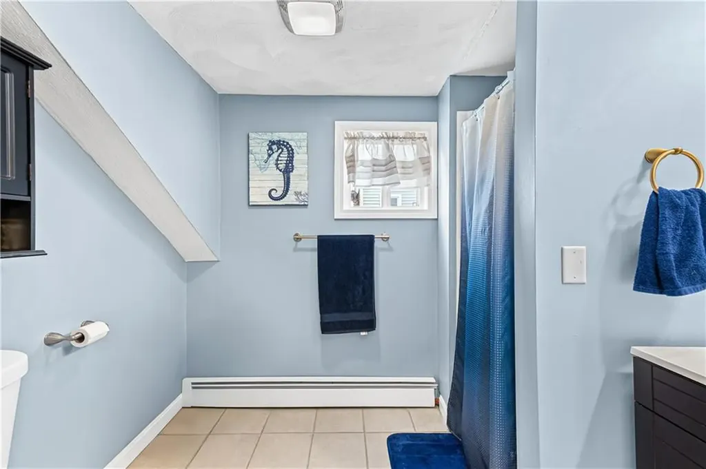 25 Vermont Street Johnston RI 02919