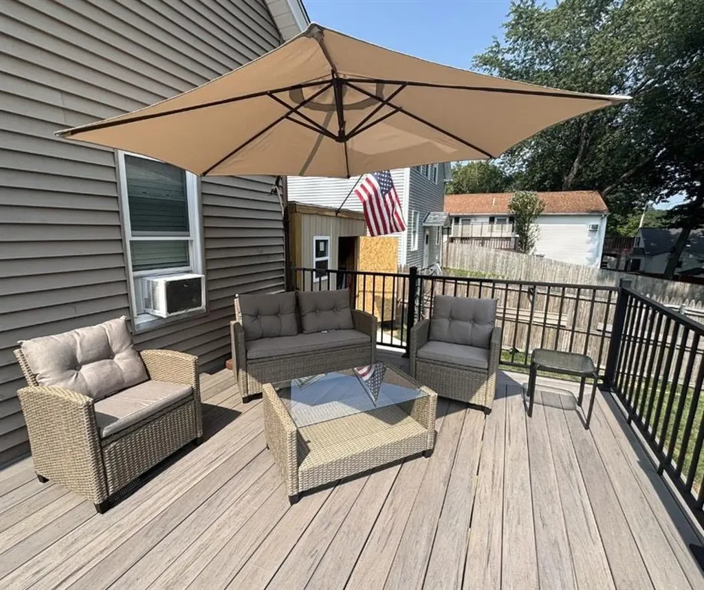 25 Vermont Street Johnston RI 02919