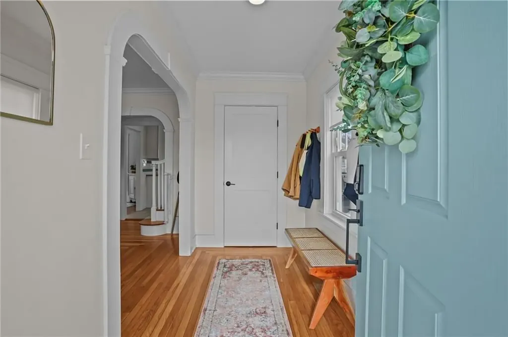 39 Ledge Road East Greenwich RI 02818