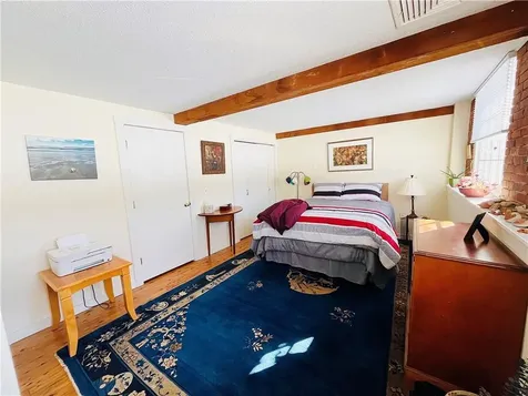 40 Web Avenue North Kingstown RI 02852