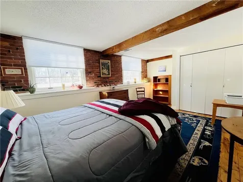 40 Web Avenue North Kingstown RI 02852