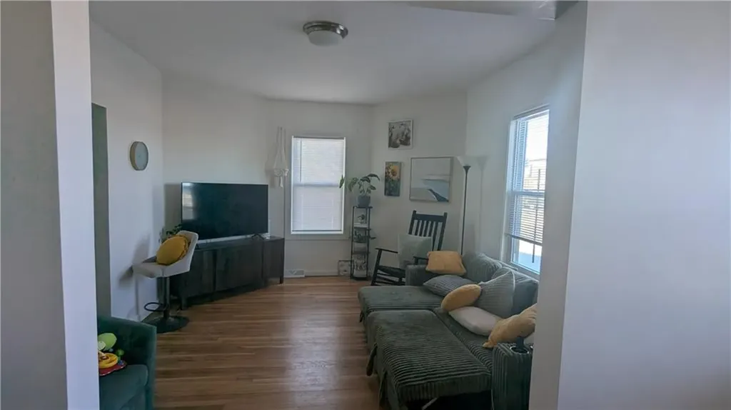 15 17 Emmett Street Providence RI 02903