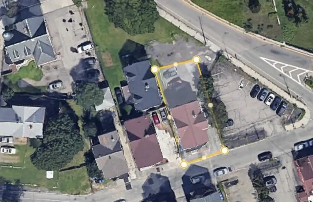 15 17 Emmett Street Providence RI 02903