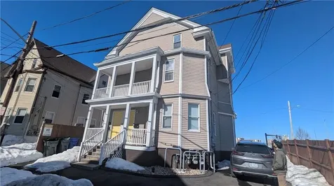 15 Emmett Street Providence RI 02903