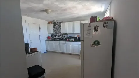 15 17 Emmett Street Providence RI 02903