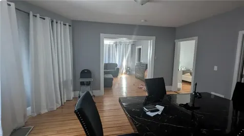 15 17 Emmett Street Providence RI 02903