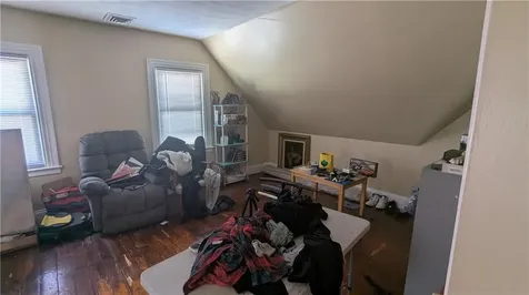 15 17 Emmett Street Providence RI 02903