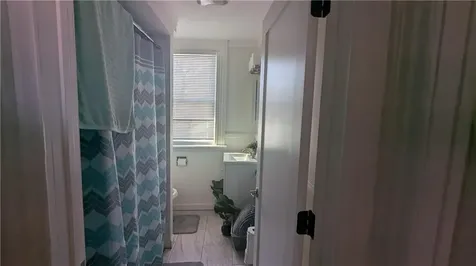 15 17 Emmett Street Providence RI 02903