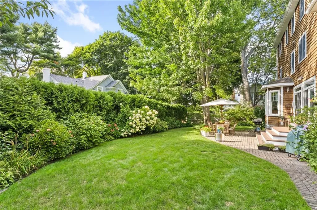 71 Alfred Drown Road Barrington RI 02806