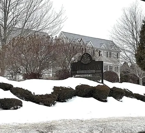 669 Metacom Avenue Bristol RI 02809