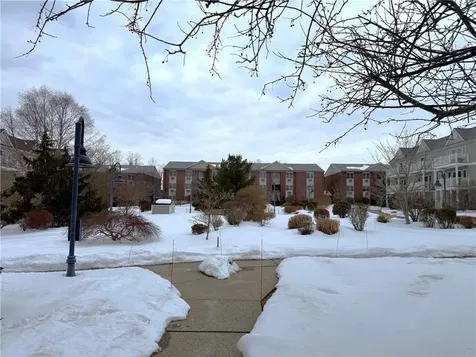 669 Metacom Avenue Bristol RI 02809