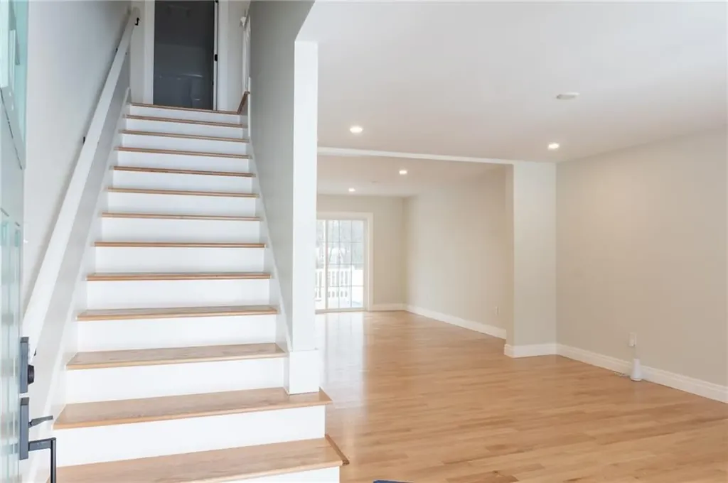 33 Hemlock Avenue Cranston RI 02910