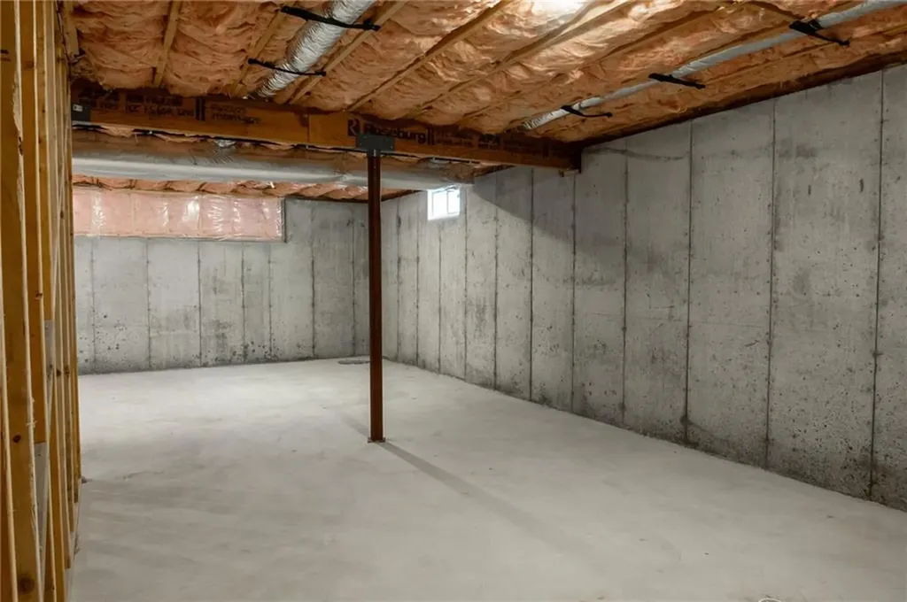 33 Hemlock Avenue Cranston RI 02910