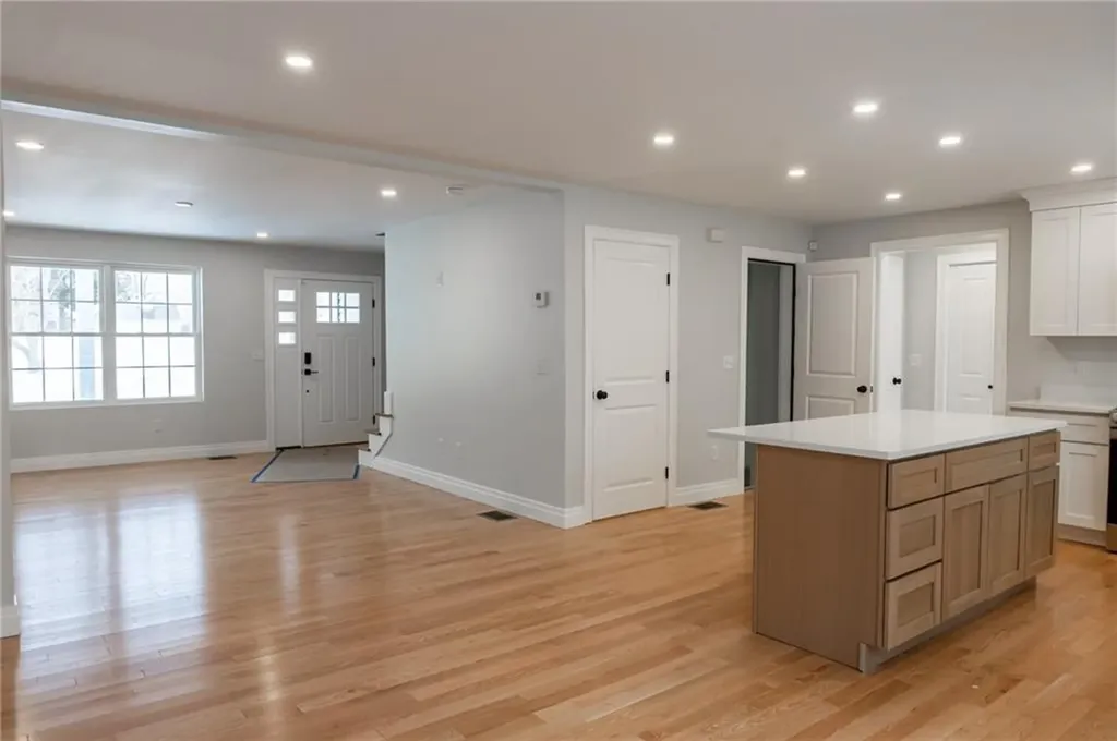 33 Hemlock Avenue Cranston RI 02910