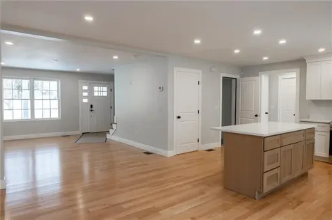 33 Hemlock Avenue Cranston RI 02910