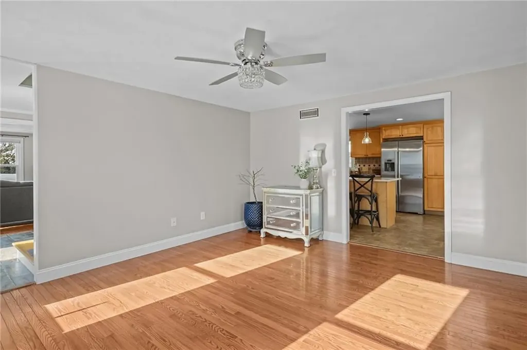 25 Janet Drive Cranston RI 02921