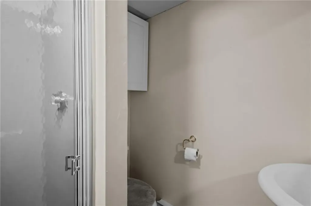 25 Janet Drive Cranston RI 02921