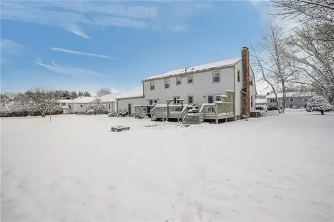 25 Janet Drive Cranston RI 02921